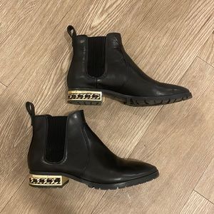Karl Lagerfeld boots